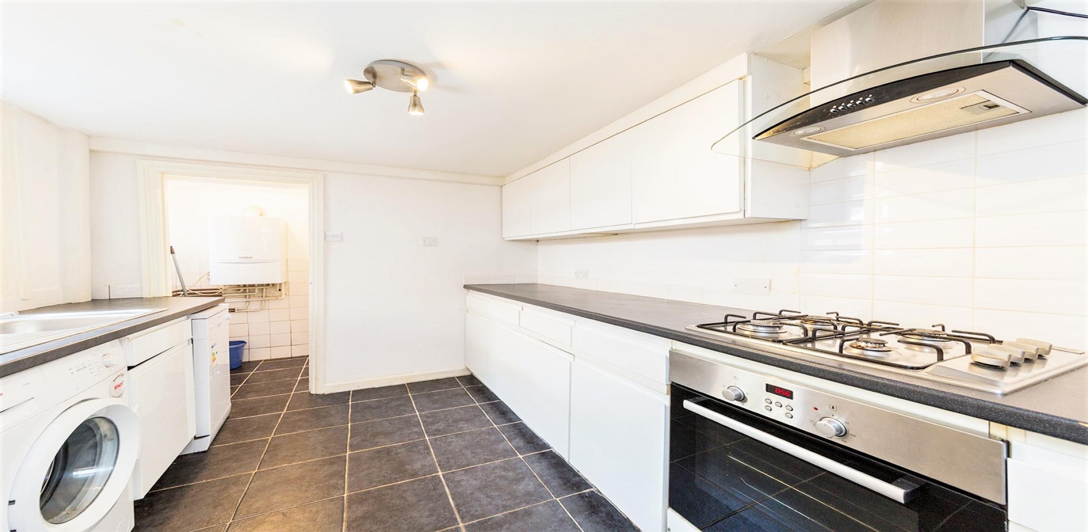 			PRIVATE GARDEN, 3 Bedroom, 1 bath, 1 reception House			 Prospect Road, FINCHLEY ROAD / CHILDS HILL